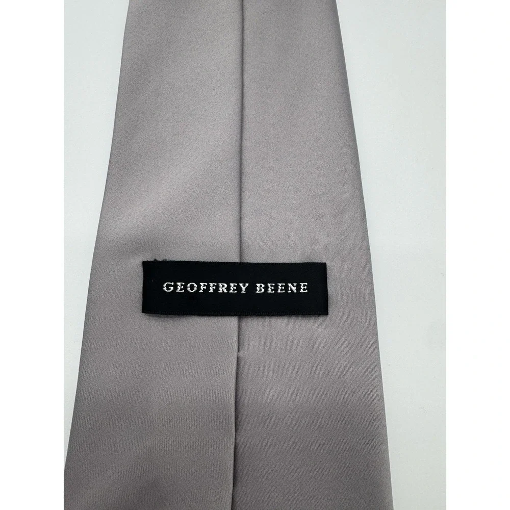 Geoffrey Beene Solid Gray Tie Classic Polyester Necktie Formal Business